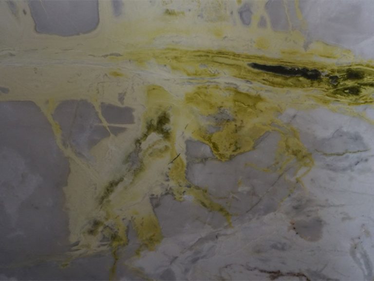 Lastra di quarzite Luminous White